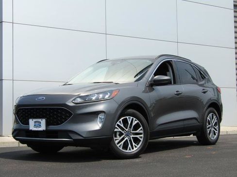 Certified 2021 Ford Escape SEL AWD/4WD image 25