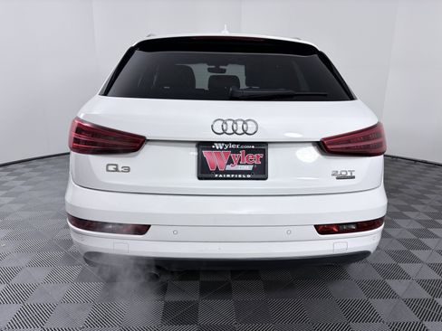 Used 2018 Audi Q3 2.0T Premium image 14