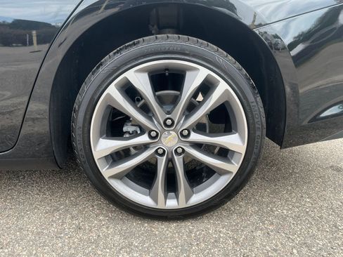 Used 2024 Chevrolet Malibu LT image 24