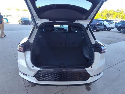 New 2025 Chevrolet Equinox EV RS image 11