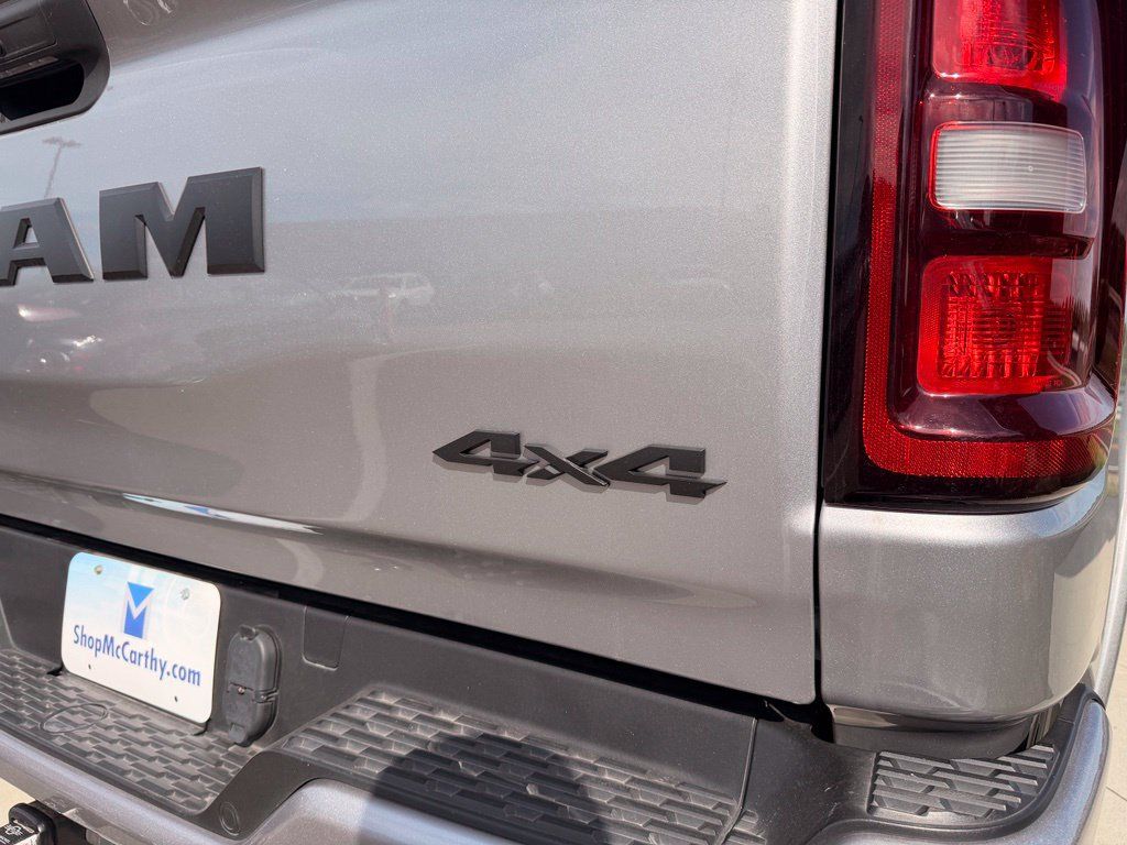 Used 2025 RAM 1500 Big Horn AWD/4WD image 30