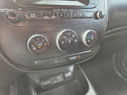 Used 2016 Kia Soul image 20