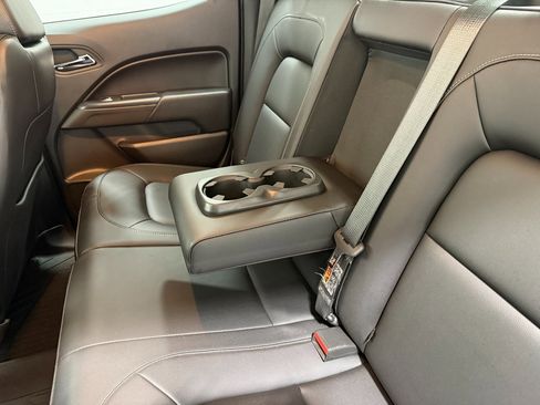 Used 2018 Chevrolet Colorado ZR2 image 39