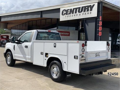 Used 2017 Ford F250 XL image 6
