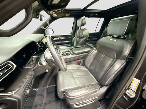 Used 2024 Jeep Grand Wagoneer L Series II w/ Quick Order Packagew 28T image 24