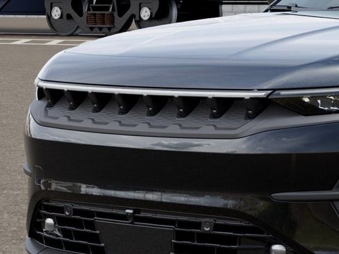 New 2025 Jeep Wagoneer S Limited AWD/4WD image 11
