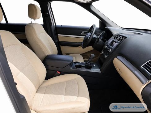 Used 2016 Ford Explorer FWD image 10
