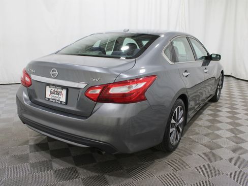 Used 2017 Nissan Altima 2.5 SV image 28