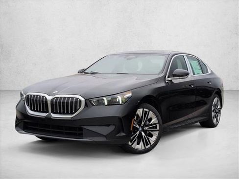 New 2026 BMW 530i xDrive w/ Premium Package AWD/4WD image 1