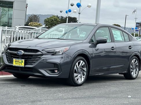 Used 2025 Subaru Legacy Limited image 8