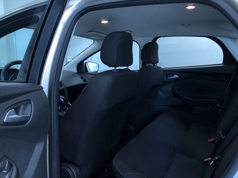 Used 2018 Ford Focus SE image 20