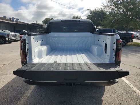 New 2026 GMC Sierra EV Elevation image 10