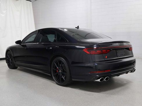 Used 2024 Audi S8 w/ S8 Comfort Plus Package AWD/4WD image 3