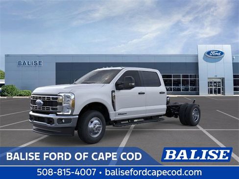 New 2025 Ford F350 XL w/ XL Chrome Package image 1