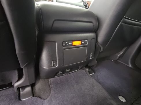 Used 2020 Nissan Armada SL w/ Premium Package image 35