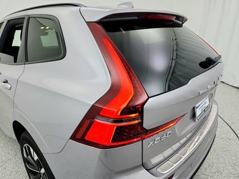 New 2026 Volvo XC60 B5 Plus w/ Protection Package Premier image 28
