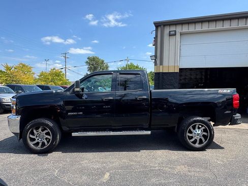 Used 2015 Chevrolet Silverado 2500 LT w/ Z71 Package, Off-Road AWD/4WD image 2