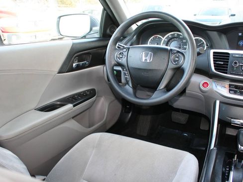 Used 2013 Honda Accord EX image 13
