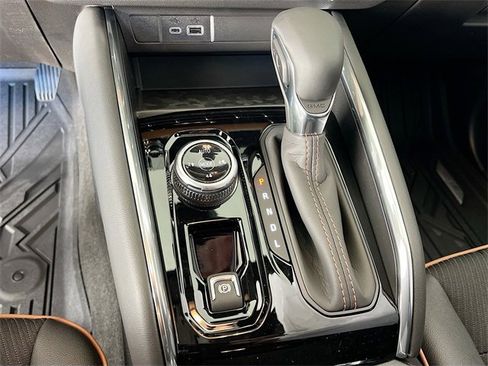 New 2026 GMC Canyon AT4 image 12