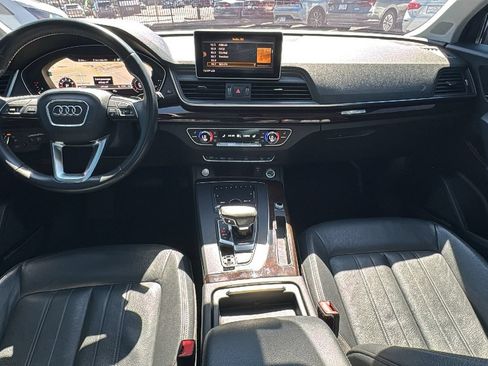 Used 2018 Audi Q5 2.0T Premium Plus w/ Premium Plus Package AWD/4WD image 22