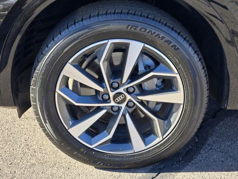Used 2022 Audi Q5 2.0T Premium image 10