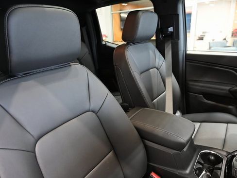 New 2026 GMC Canyon Elevation w/ Convenience Package image 11