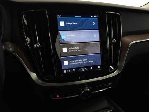 Certified 2025 Volvo V60 B5 Cross Country Plus image 23