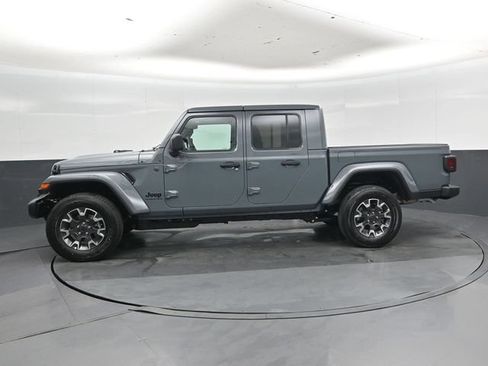 New 2026 Jeep Gladiator Sport AWD/4WD image 25