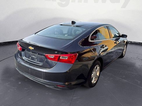 Used 2023 Chevrolet Malibu LT FWD image 5