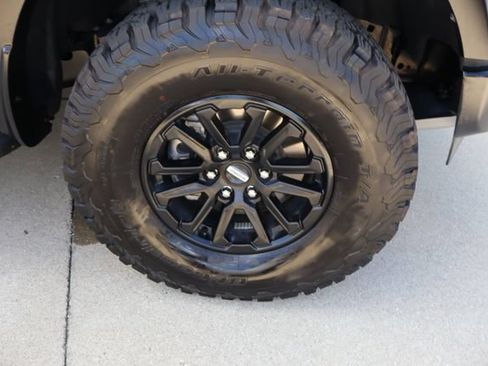 Used 2024 Ford F150 Raptor AWD/4WD image 9