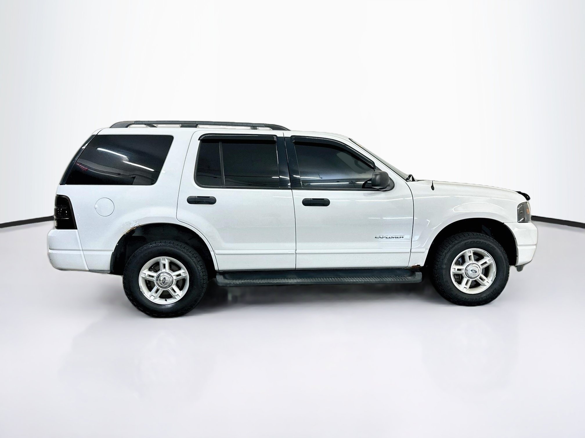 Used 2004 Ford Explorer Sport XLT AWD/4WD image 10