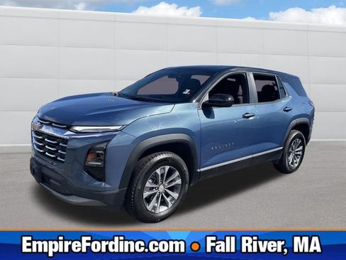 Used 2026 Chevrolet Equinox LT w/ LPO, Floor Liner Package AWD/4WD image 1