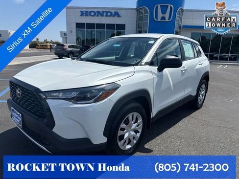 Used 2025 Toyota Corolla Cross L FWD image 10