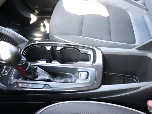 Used 2025 Chevrolet TrailBlazer LT image 34