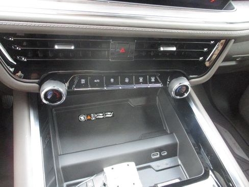 New 2026 Chevrolet Tahoe Z71 w/ Comfort Package image 17