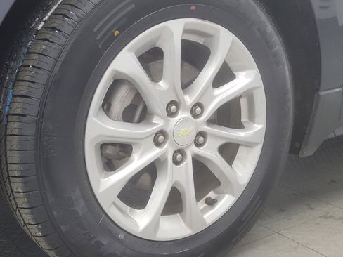 Used 2019 Chevrolet Equinox LS w/ LPO, Floor Liner Package image 31