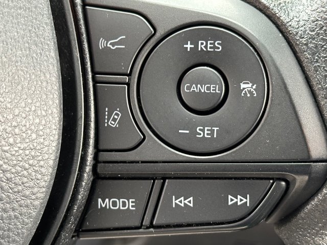 Certified 2025 Toyota RAV4 XLE AWD/4WD image 14
