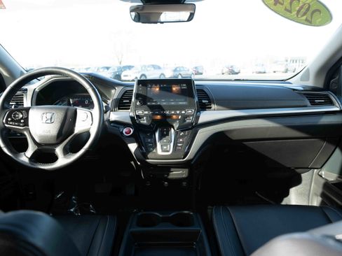 Certified 2024 Honda Odyssey Touring image 20