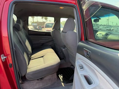 Used 2010 Toyota Tacoma 4x4 Double Cab w/ TRD Sport Pkg w/JBL Audio image 28
