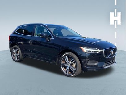 Used 2019 Volvo XC60 T6 Momentum w/ Premium Package