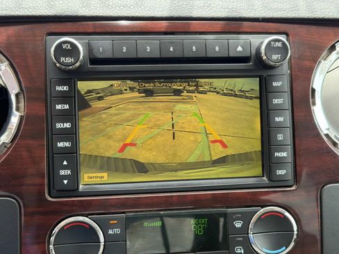 Used 2010 Ford F250 Lariat AWD/4WD image 35