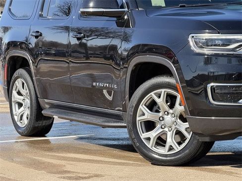 Used 2022 Jeep Wagoneer Series II image 9