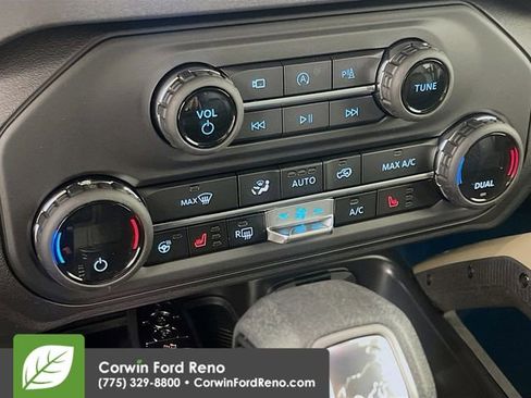 New 2026 Ford Bronco Badlands AWD/4WD image 18