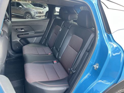 Certified 2025 Nissan Kicks SR FWD image 18