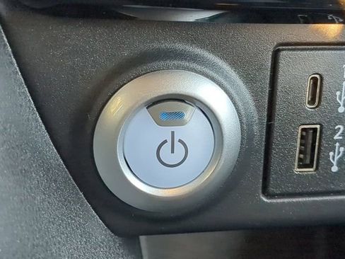 Used 2024 Nissan Leaf SV Plus image 26