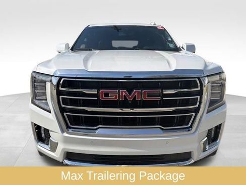Used 2021 GMC Yukon SLT w/ SLT Luxury Plus Package image 2