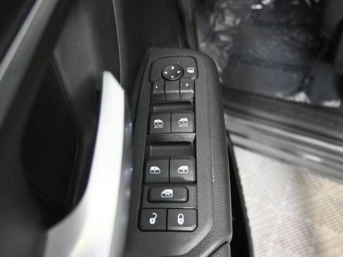 Used 2026 RAM 1500 Big Horn AWD/4WD image 19