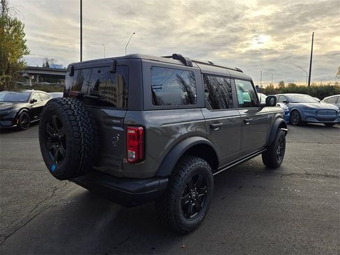 New 2025 Ford Bronco Big Bend w/ Black Diamond Package image 5