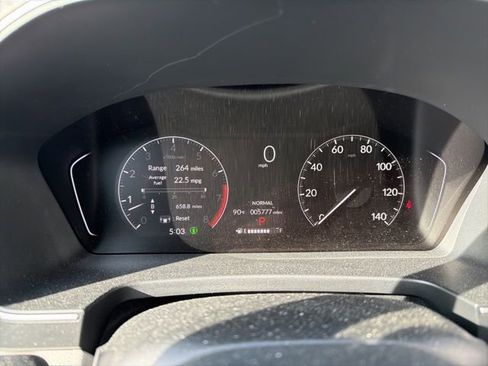 Used 2025 Honda Pilot EX-L image 12