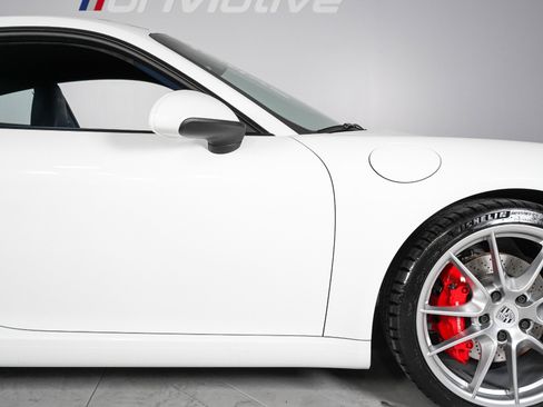 Used 2015 Porsche 911 Carrera S RWD image 32